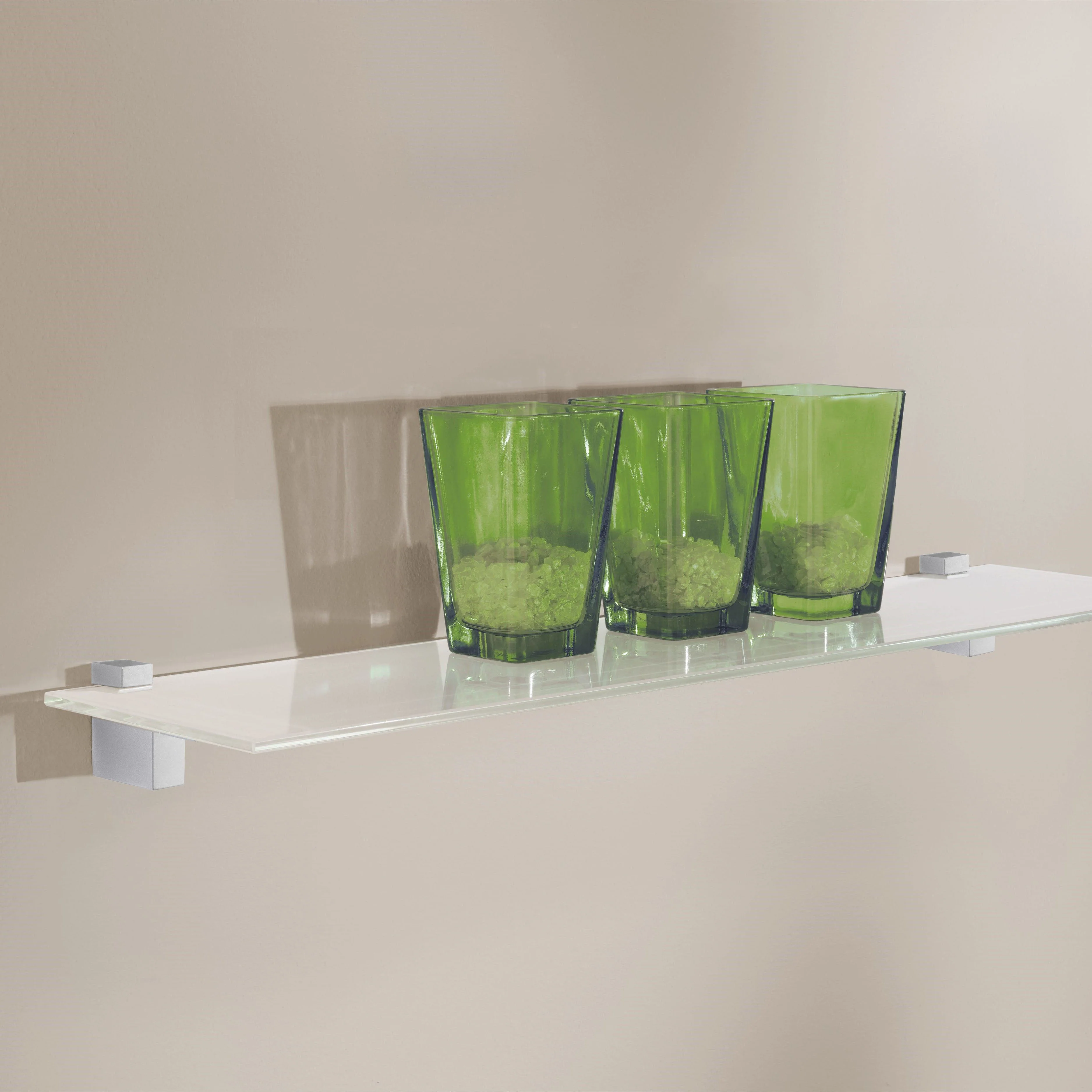 GLASSLINE Square Shelf and CUADRO Clip - Image 3